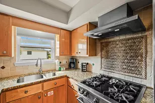 1304 Via De Luna Dr, Pensacola Beach, FL 32561 - Photo 15