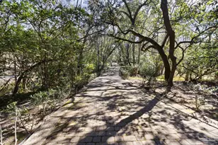 721 W Miracle Strip Pkwy, Mary Esther, FL 32569 - Photo 3