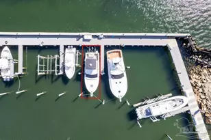 300 Pensacola Beach Rd, Gulf Breeze, FL 32561 - Photo 11