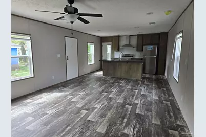 8588 Alvarado Calzada, Pensacola, FL 32507 - Photo 7