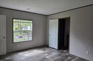 8588 Alvarado Calzada, Pensacola, FL 32507 - Photo 5