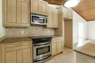 713 Roanoke Ct, Gulf Breeze, FL 32561 - Photo 49