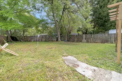 1106 N 50th Ave, Pensacola, FL 32506 - Photo 13