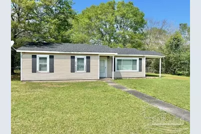 507 E Pine St, Atmore, AL 36502 - MLS 661898 - Coldwell Banker