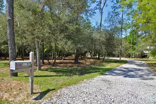 6851 Hurst Hammock Rd, Pensacola, FL 32526 - Photo 43