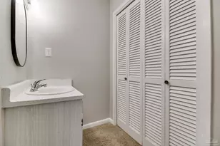 1100 Shoreline Dr, Gulf Breeze, FL 32561 - Photo 23