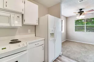 1100 Shoreline Dr, Gulf Breeze, FL 32561 - Photo 17