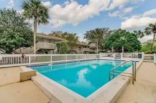 1100 Shoreline Dr, Gulf Breeze, FL 32561 - Photo 37