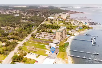 10443 Gulf Beach Hwy #1, Pensacola, FL 32507 - Photo 33