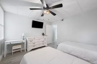 201 Pensacola Beach Rd #D24, Gulf Breeze, FL 32561 - Photo 19