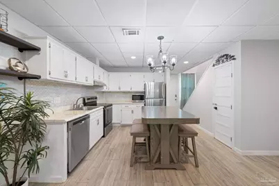 201 Pensacola Beach Rd #D24, Gulf Breeze, FL 32561 - Photo 3