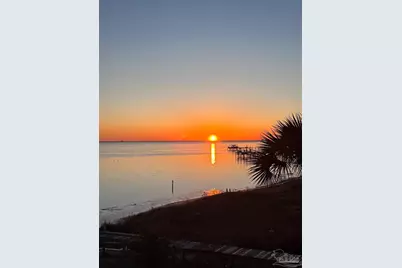 1775 Snapdragon, Navarre, FL 32566 - Photo 5