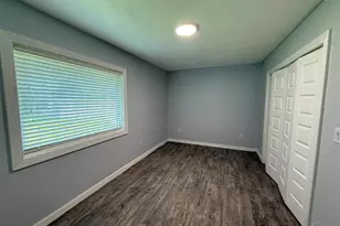 3235 Bayou Dr, Pensacola, FL 32505 - Photo 15