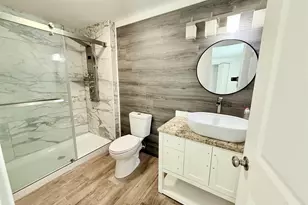 3235 Bayou Dr, Pensacola, FL 32505 - Photo 13