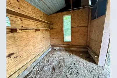 3235 Bayou Dr, Pensacola, FL 32505 - Photo 21