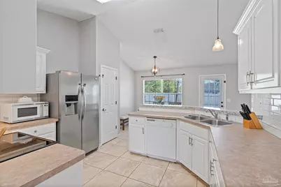 2087 Alfred Blvd, Navarre, FL 32566 - Photo 17