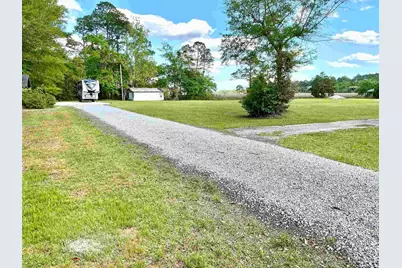 7524 Petersen Pt Rd, Milton, FL 32583 - Photo 13