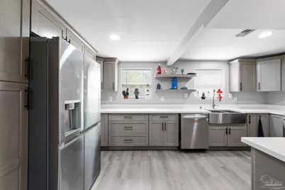 6387 Michigan Ave, Milton, FL 32583 - Photo 11