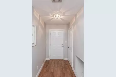 308 Twisted Oak Dr, Cantonment, FL 32533 - Photo 9