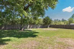 308 Twisted Oak Dr, Cantonment, FL 32533 - Photo 31