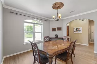 1124 Willowood Cir, Gulf Breeze, FL 32563 - Photo 9