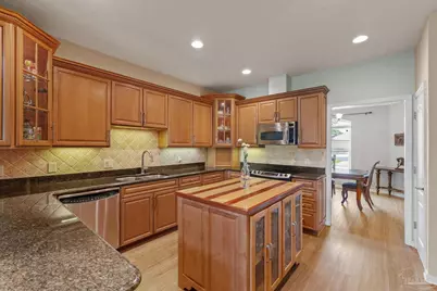 1124 Willowood Cir, Gulf Breeze, FL 32563 - Photo 15