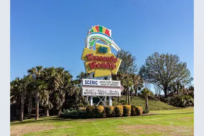 117 Bayshore Dr, Pensacola, FL 32507 - Photo 71