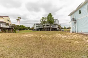 117 Bayshore Dr, Pensacola, FL 32507 - Photo 55
