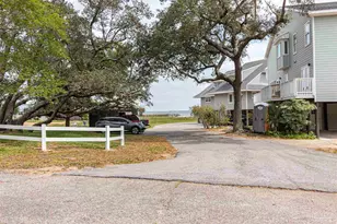 117 Bayshore Dr, Pensacola, FL 32507 - Photo 7