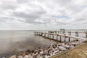 117 Bayshore Dr, Pensacola, FL 32507 - Photo 51