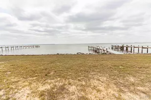 117 Bayshore Dr, Pensacola, FL 32507 - Photo 49