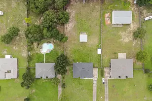 2863 Wallace Lake Rd, Pace, FL 32571 - Photo 43