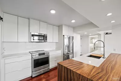 701 Port Royal Way #701, Pensacola, FL 32502 - Photo 17