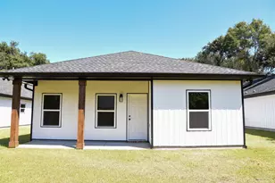 203 Charleston Dr, Pensacola, FL 32534 - Photo 17