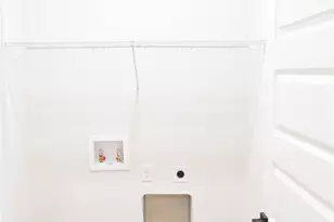 205 Charleston Dr, Pensacola, FL 32534 - Photo 15