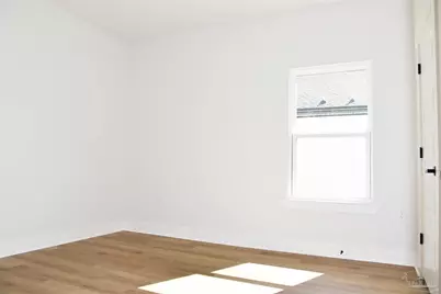 205 Charleston Dr, Pensacola, FL 32534 - Photo 9