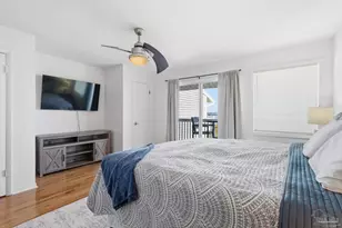 8522 Gulf Blvd, Navarre Beach, FL 32566 - Photo 21