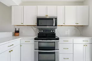 8522 Gulf Blvd, Navarre Beach, FL 32566 - Photo 3