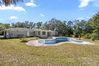 9940 Mobile Hwy, Pensacola, FL 32526 - Photo 11