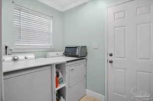 9940 Mobile Hwy, Pensacola, FL 32526 - Photo 33