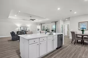 1692 Amaya Ln, Gulf Breeze, FL 32563 - Photo 21