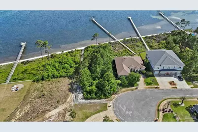 7475 Soundshore Dr, Navarre, FL 32566 - Photo 9