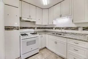 22 Gloucester Ave, Pensacola, FL 32505 - Photo 3