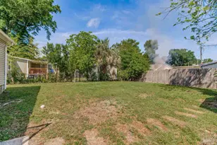 22 Gloucester Ave, Pensacola, FL 32505 - Photo 33