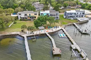 1391 Windsor Park Rd, Gulf Breeze, FL 32563 - Photo 3