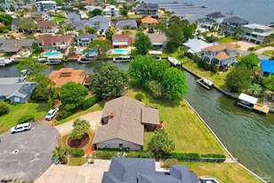 1090 Park Ln, Gulf Breeze, FL 32563 - Photo 41