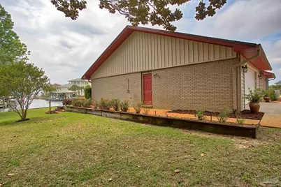 1090 Park Ln, Gulf Breeze, FL 32563 - Photo 27