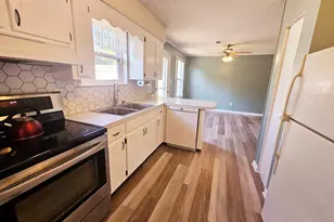 7014 Esther St, Pensacola, FL 32506 - Photo 3