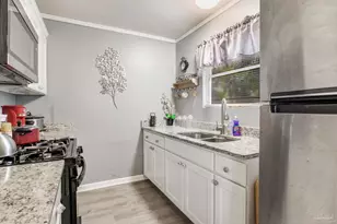 914 Lucerne Ave, Pensacola, FL 32505 - Photo 9