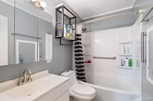 107 W Madison Dr, Pensacola, FL 32505 - Photo 19